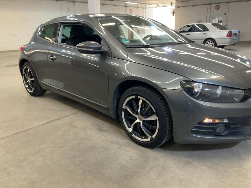 Volkswagen Scirocco 1.4 TSI BlueMotion Tech — zdjęcie 8