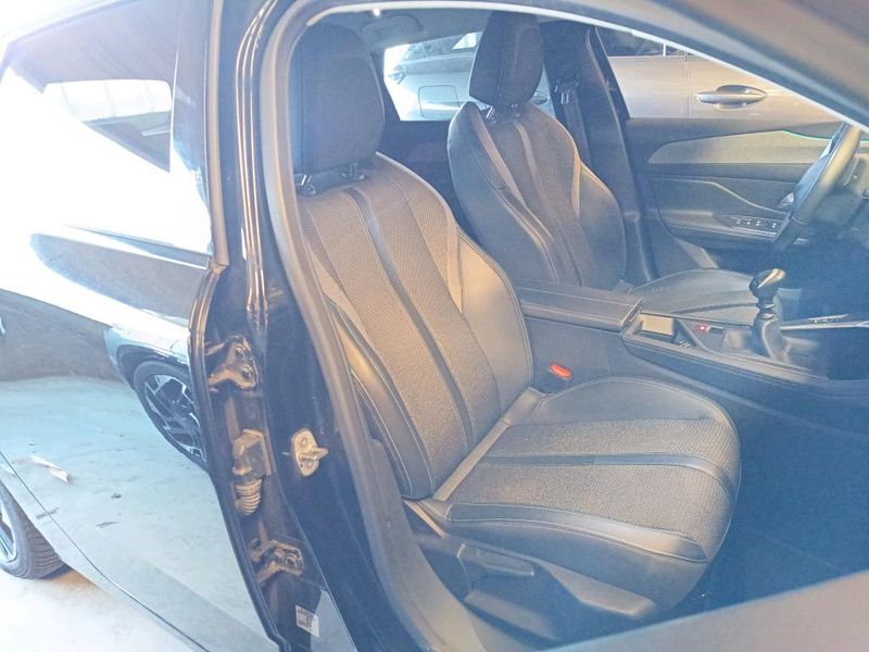 Peugeot 308 1.5 Blue-HDi Allure Pack — zdjęcie 6