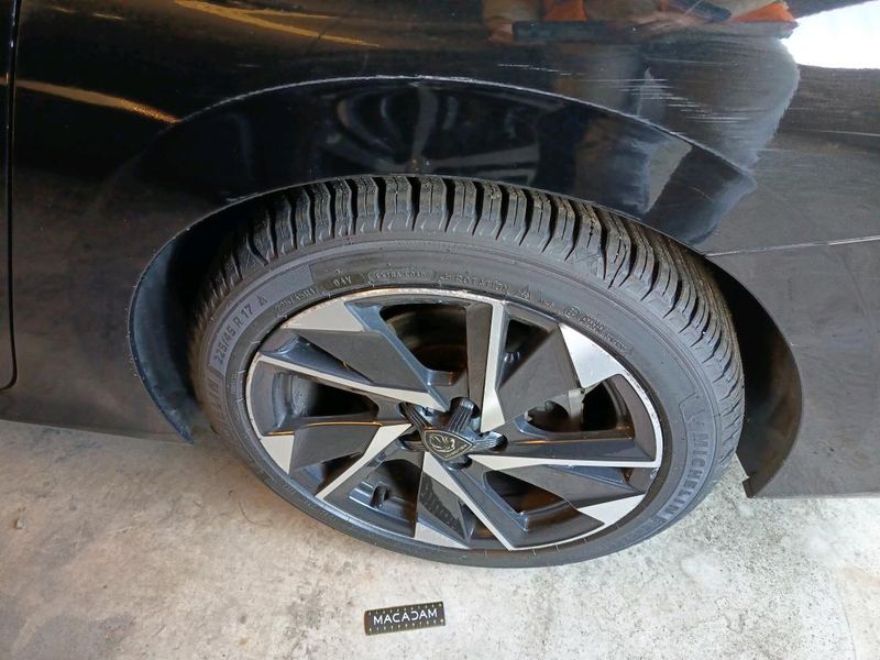 Peugeot 308 1.5 Blue-HDi Allure Pack — zdjęcie 27