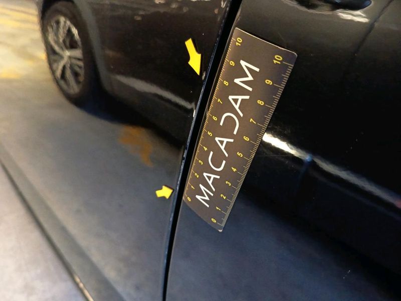Peugeot 308 1.5 Blue-HDi Allure Pack — zdjęcie 36