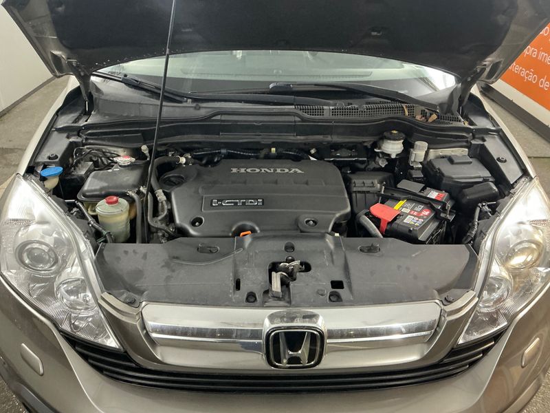 Honda CR-V 2.2 CTDI Executive — zdjęcie 30