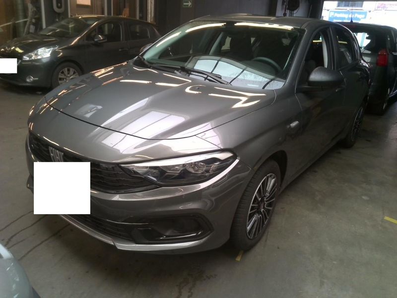 Fiat Tipo 1.5 Mild-Hybrid Cross
