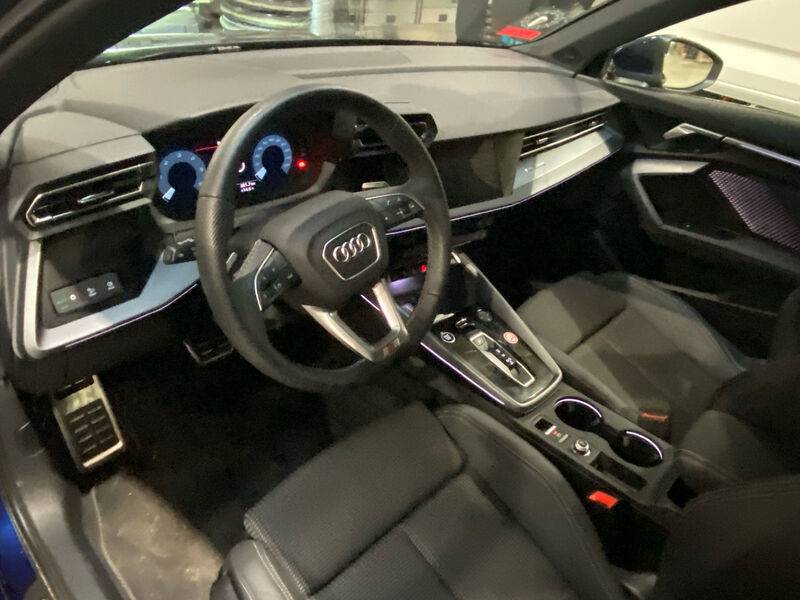 Audi A3 Sportback 35 TDI S line — zdjęcie 9