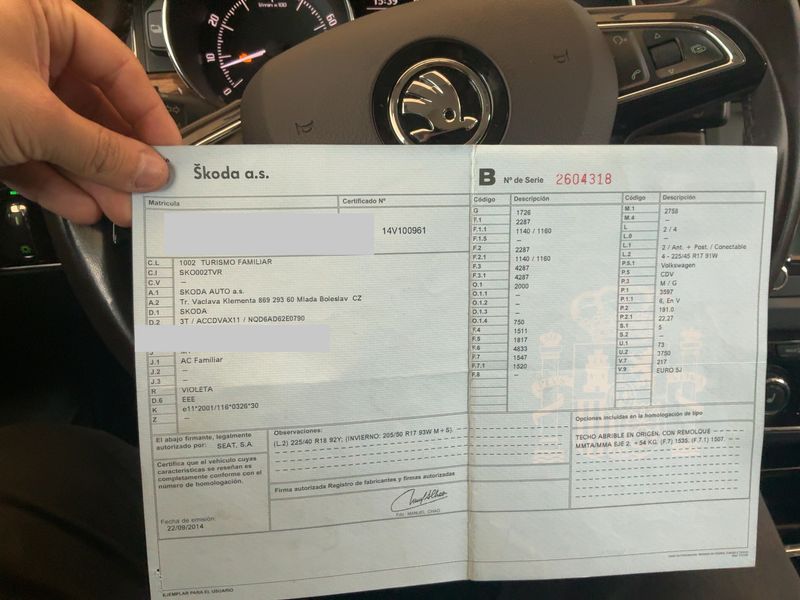 Skoda Superb 3.6 V6 FSI Laurin & Klement 4x4 — zdjęcie 16