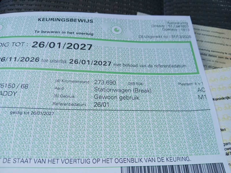 Volkswagen Caddy 1.9 TDI Life — zdjęcie 17