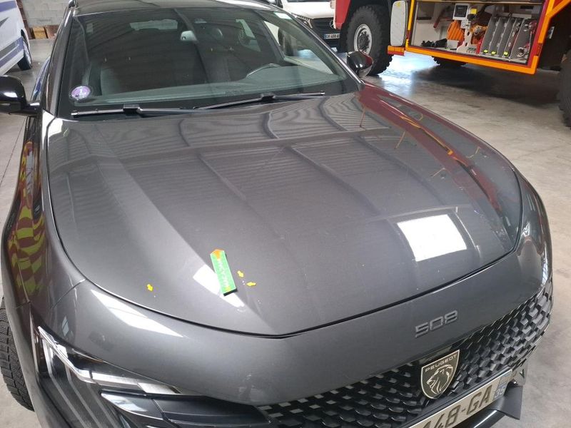 Peugeot 508 1.6 Hybrid 180 Allure — zdjęcie 29
