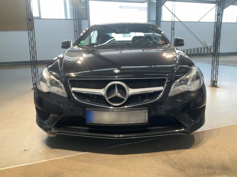 Mercedes-Benz E-Klasse E 220 CDI — zdjęcie 9