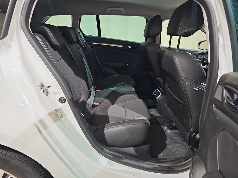 Renault Megane 1.5 BLUE dCi Intens — zdjęcie 14