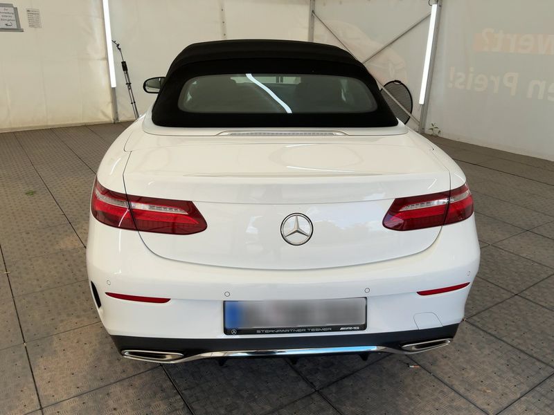Mercedes-Benz E-Klasse E 200 AMG Line — zdjęcie 5