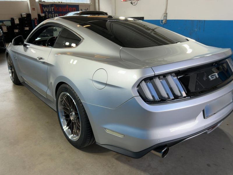 Ford Mustang 5.0 Ti-VCT V8 GT — zdjęcie 3