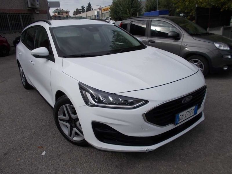 Ford Focus 1.5 TDCi EcoBlue Business — zdjęcie 49
