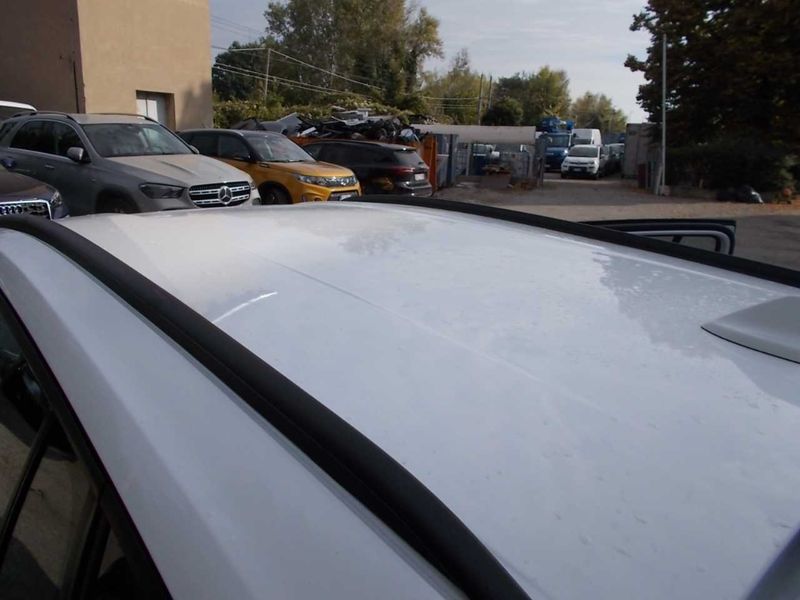 Ford Focus 1.5 TDCi EcoBlue Business — zdjęcie 11