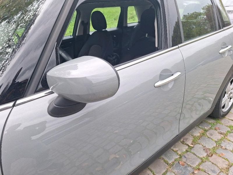 MINI Cooper Essential Trim — zdjęcie 30