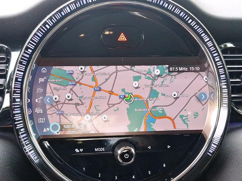 MINI Cooper Essential Trim — zdjęcie 20