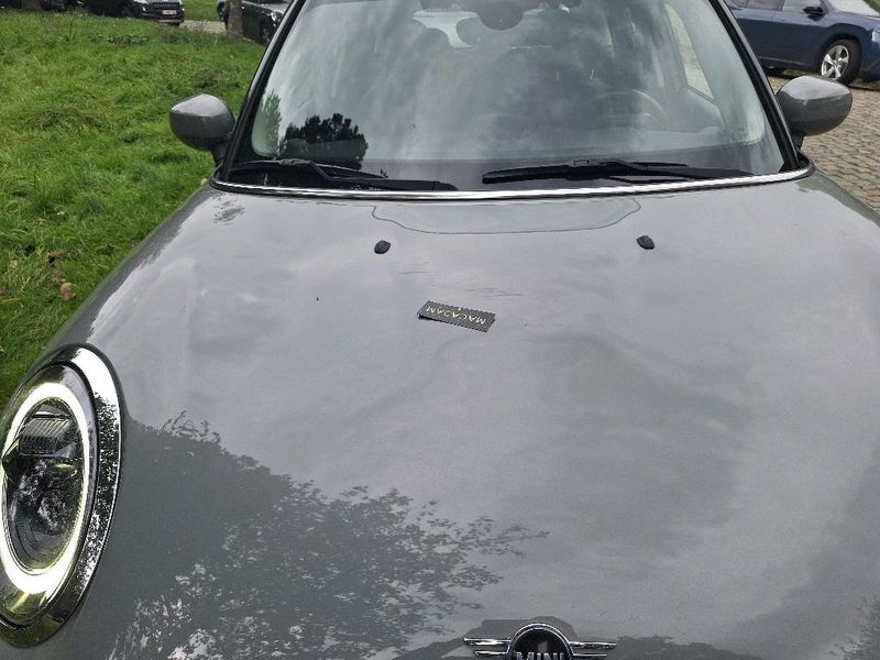 MINI Cooper Essential Trim — zdjęcie 23