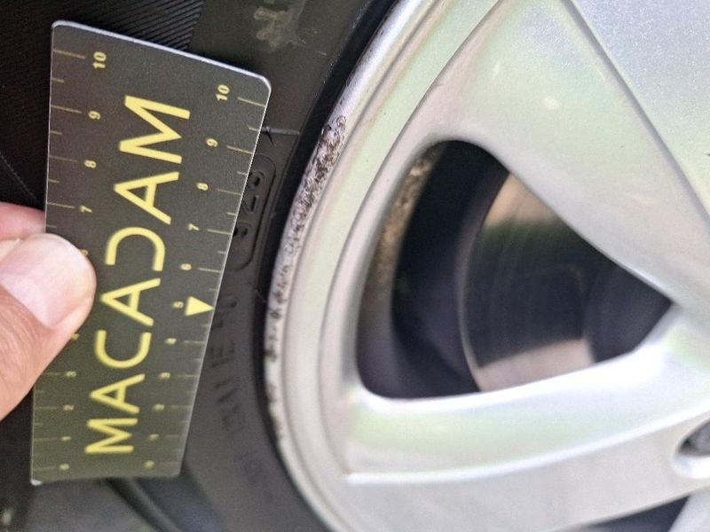 MINI Cooper Essential Trim — zdjęcie 50