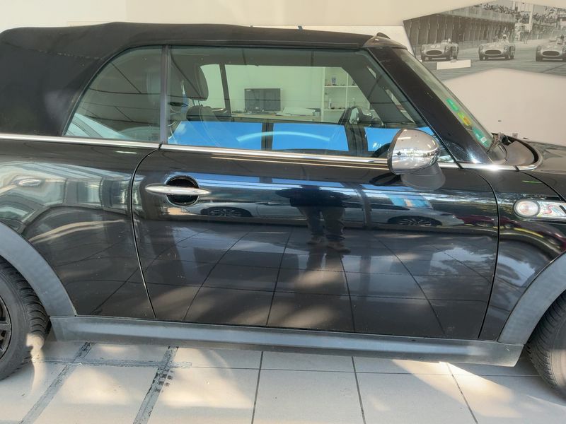 MINI Cabrio Cooper S — zdjęcie 7