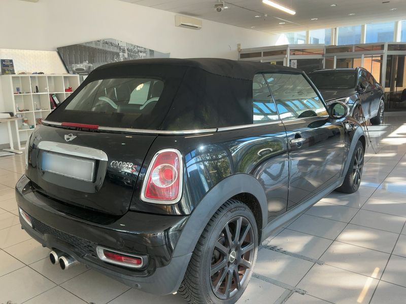 MINI Cabrio Cooper S — zdjęcie 6