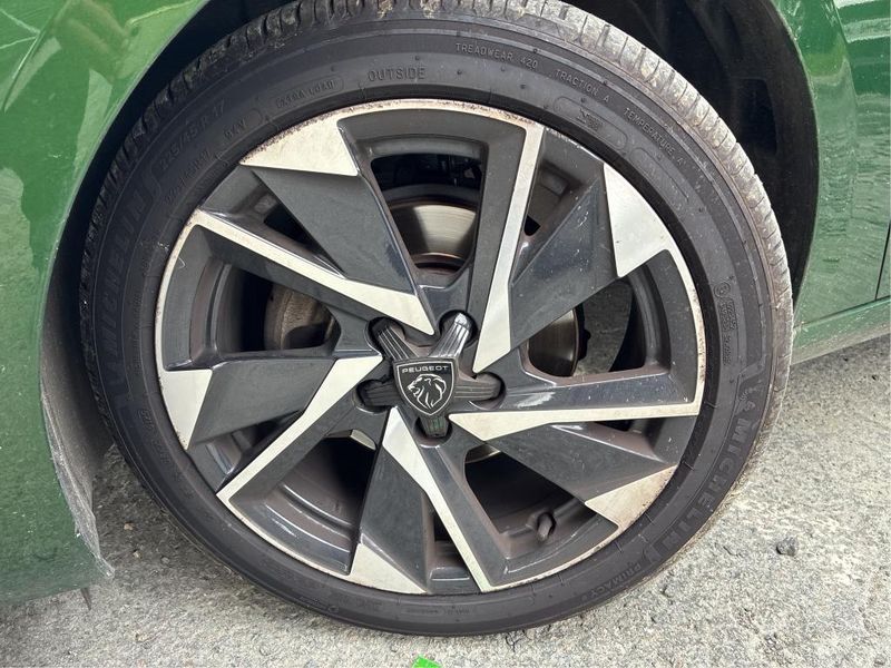 Peugeot 308 1.2 PureTech Allure — zdjęcie 47