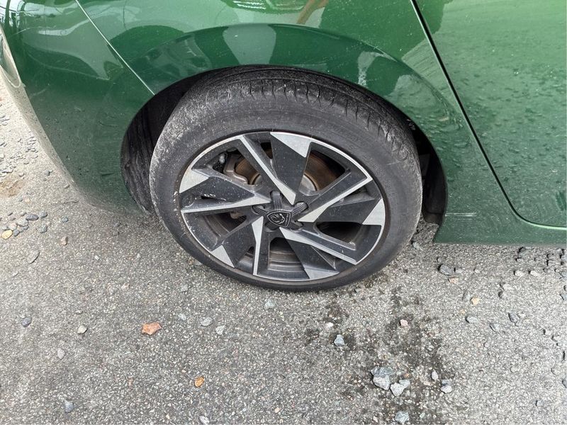 Peugeot 308 1.2 PureTech Allure — zdjęcie 35