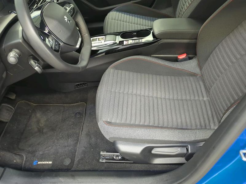 Peugeot 208 electric drive 100 kW Active Pack — zdjęcie 21