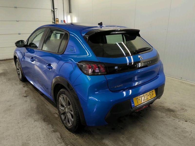 Peugeot 208 electric drive 100 kW Active Pack — zdjęcie 3