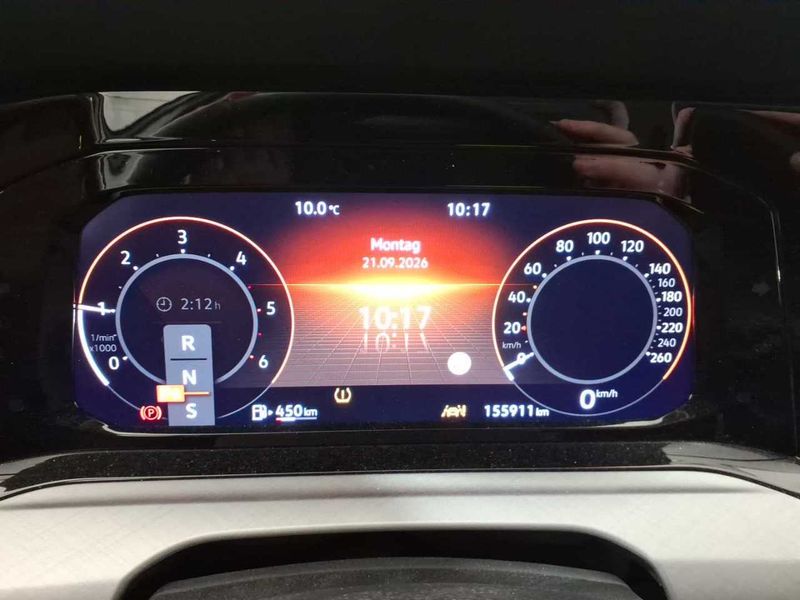 Volkswagen Golf VIII 2.0 TDI Life — zdjęcie 8