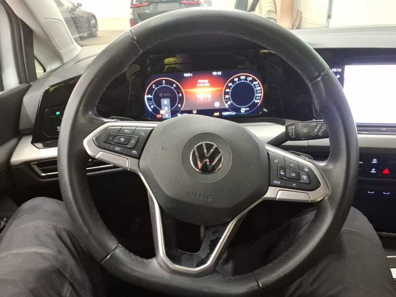 Volkswagen Golf VIII 2.0 TDI Life — zdjęcie 27