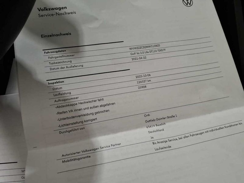 Volkswagen Golf VIII 2.0 TDI Life — zdjęcie 40