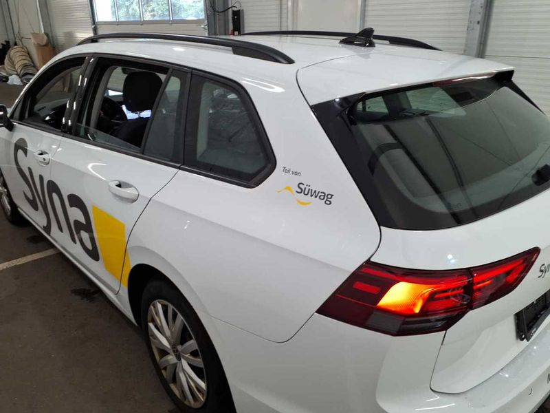 Volkswagen Golf VIII 2.0 TDI Life — zdjęcie 48