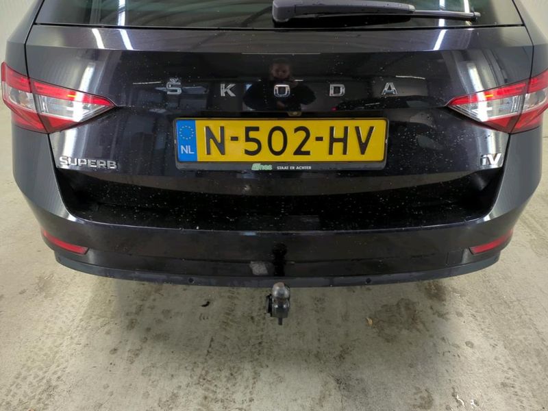 Skoda Superb 1.4 Plug-in Hybrid Style iV — zdjęcie 35