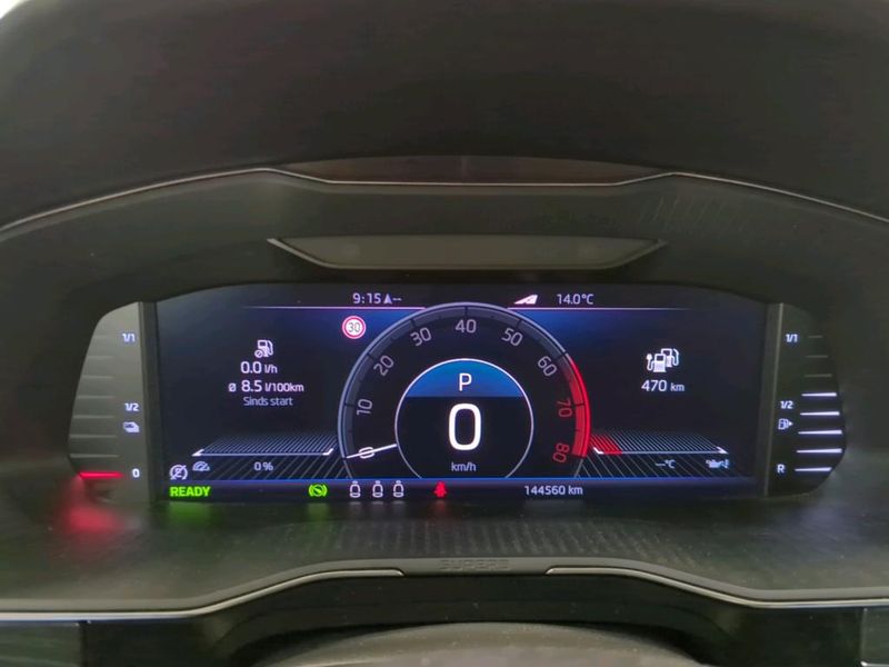 Skoda Superb 1.4 Plug-in Hybrid Style iV — zdjęcie 10