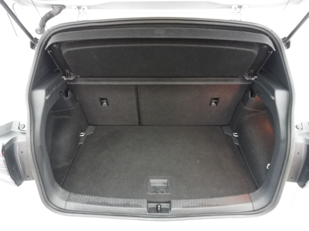 Volkswagen T-Cross 1.0 TSI R-Line — zdjęcie 6