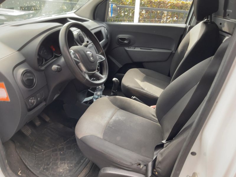 Dacia Dokker 1.5 dCi Comfort — zdjęcie 11
