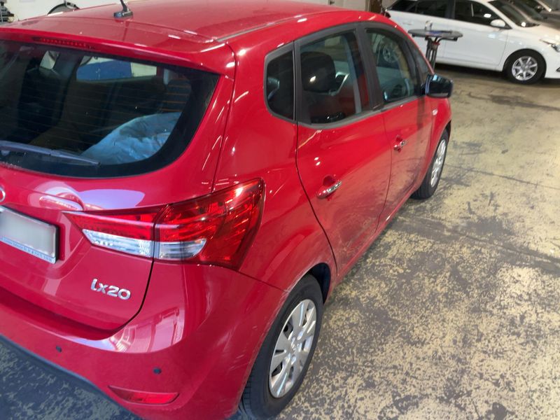 Hyundai ix20 1.4 5 Star Edition — zdjęcie 6