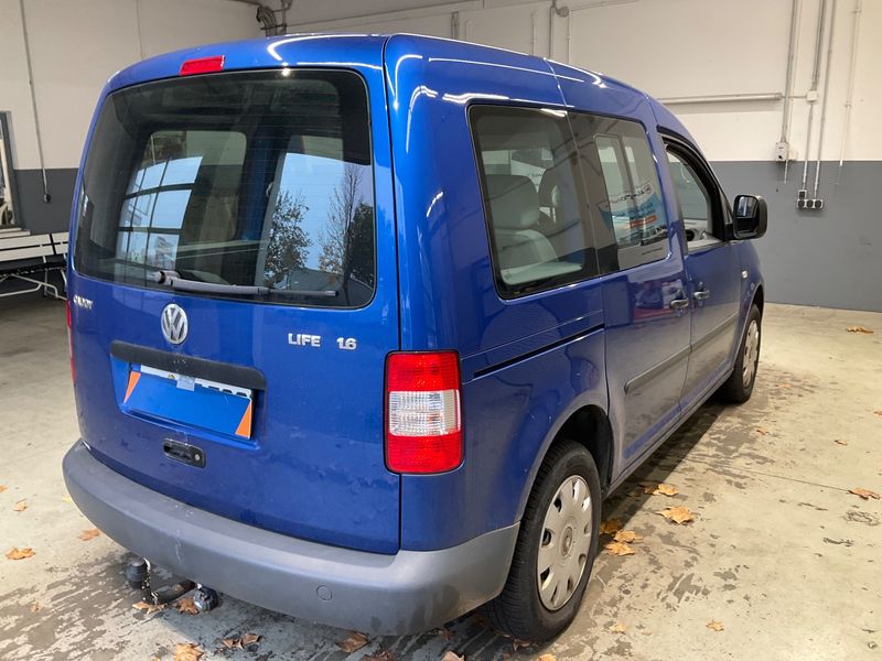 Volkswagen Caddy 1.6 Life Gewinner Caddy — zdjęcie 2