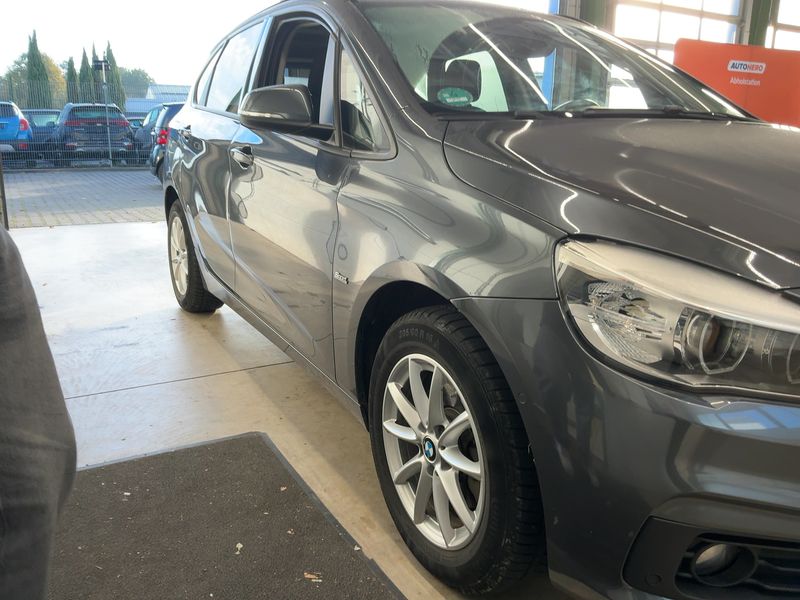 BMW 2er 218d Active Tourer Sport Line — zdjęcie 8
