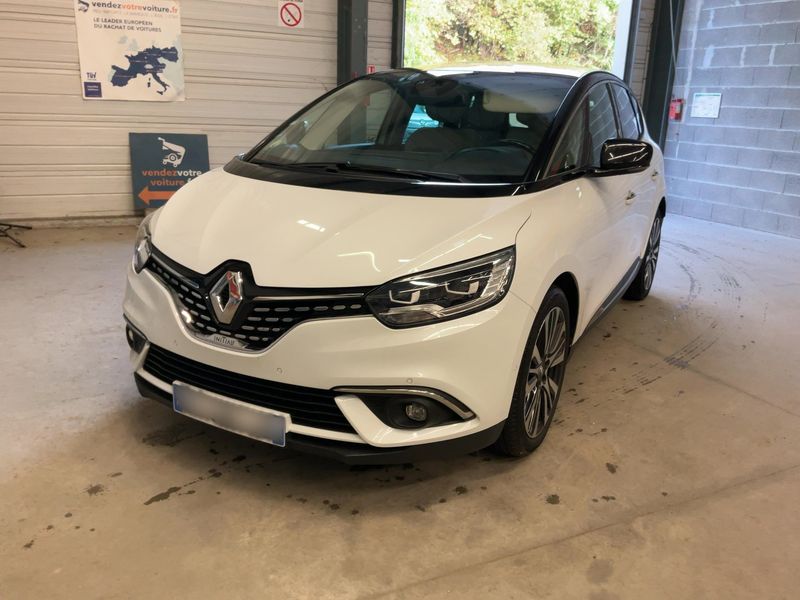Renault Scenic 1.6 dCi Energy Initiale Paris — zdjęcie 1