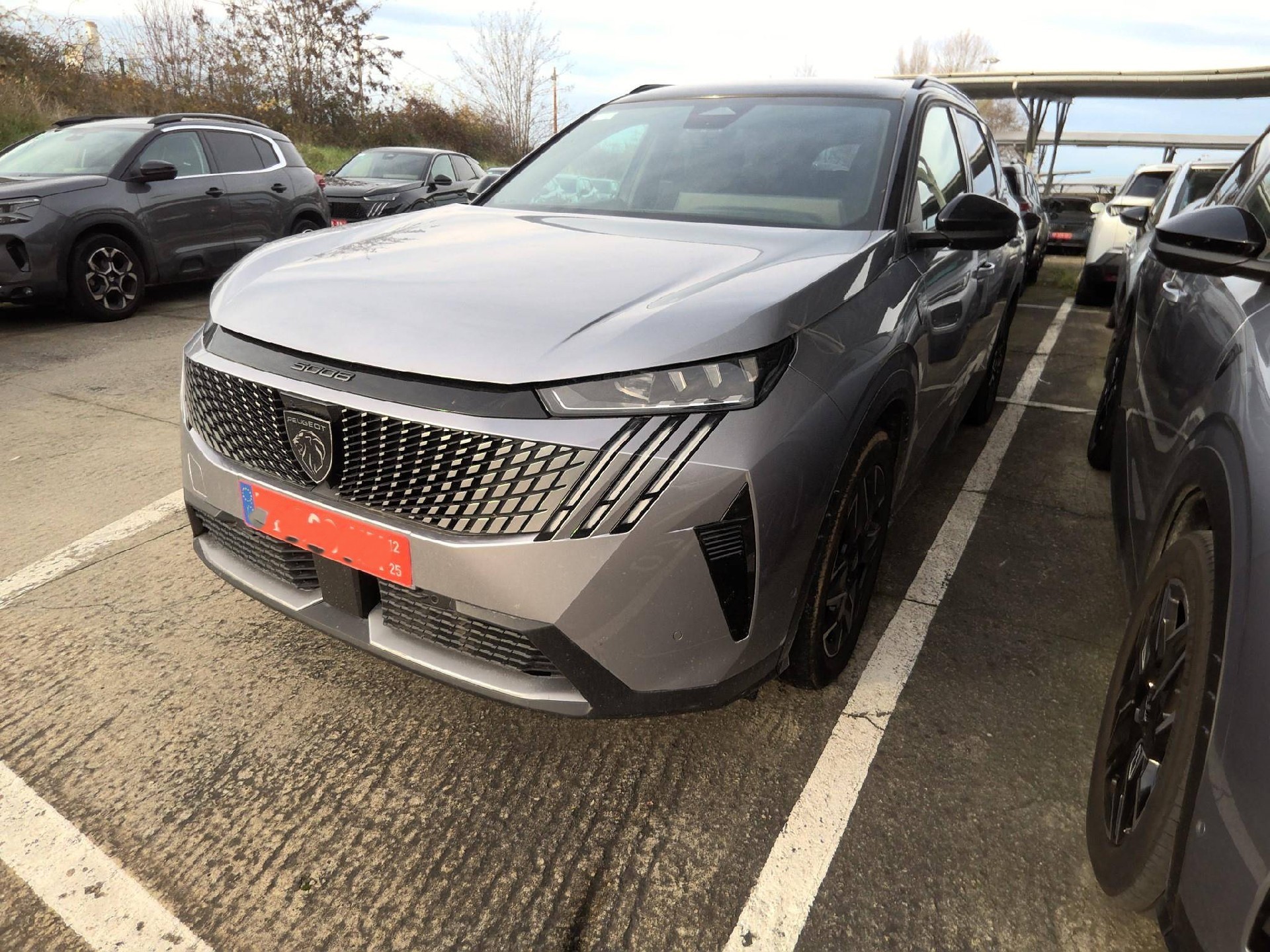 Peugeot 5008 1.2 Mild-Hybrid GT — zdjęcie 1
