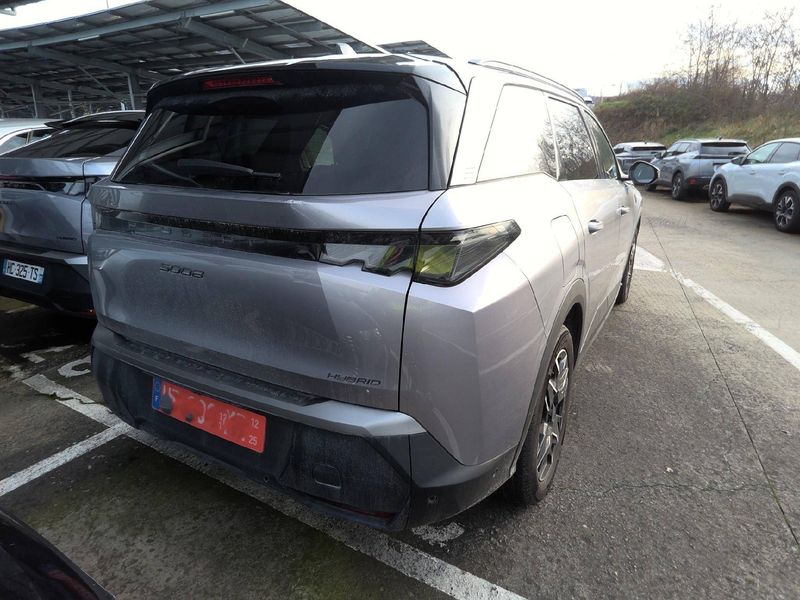 Peugeot 5008 1.2 Mild-Hybrid GT — zdjęcie 2