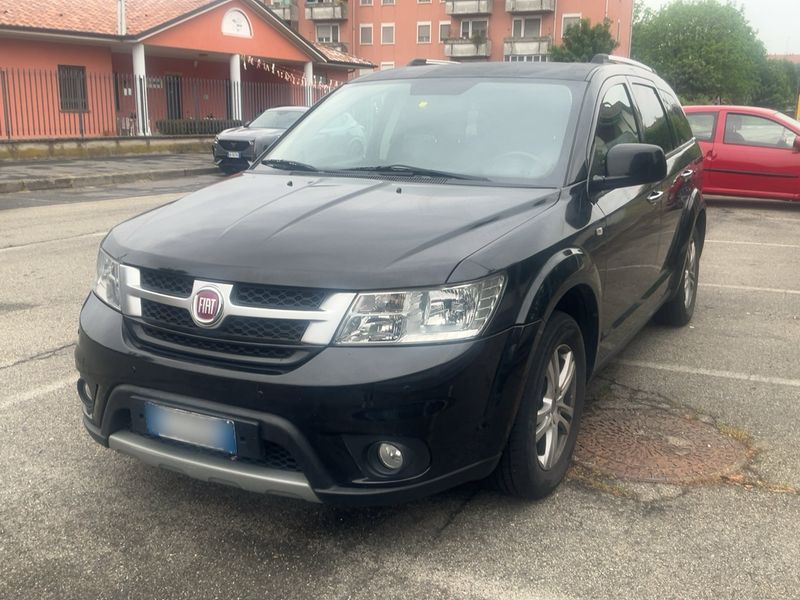 Fiat Freemont 2.0 Multijet Lounge 4WD — zdjęcie 1