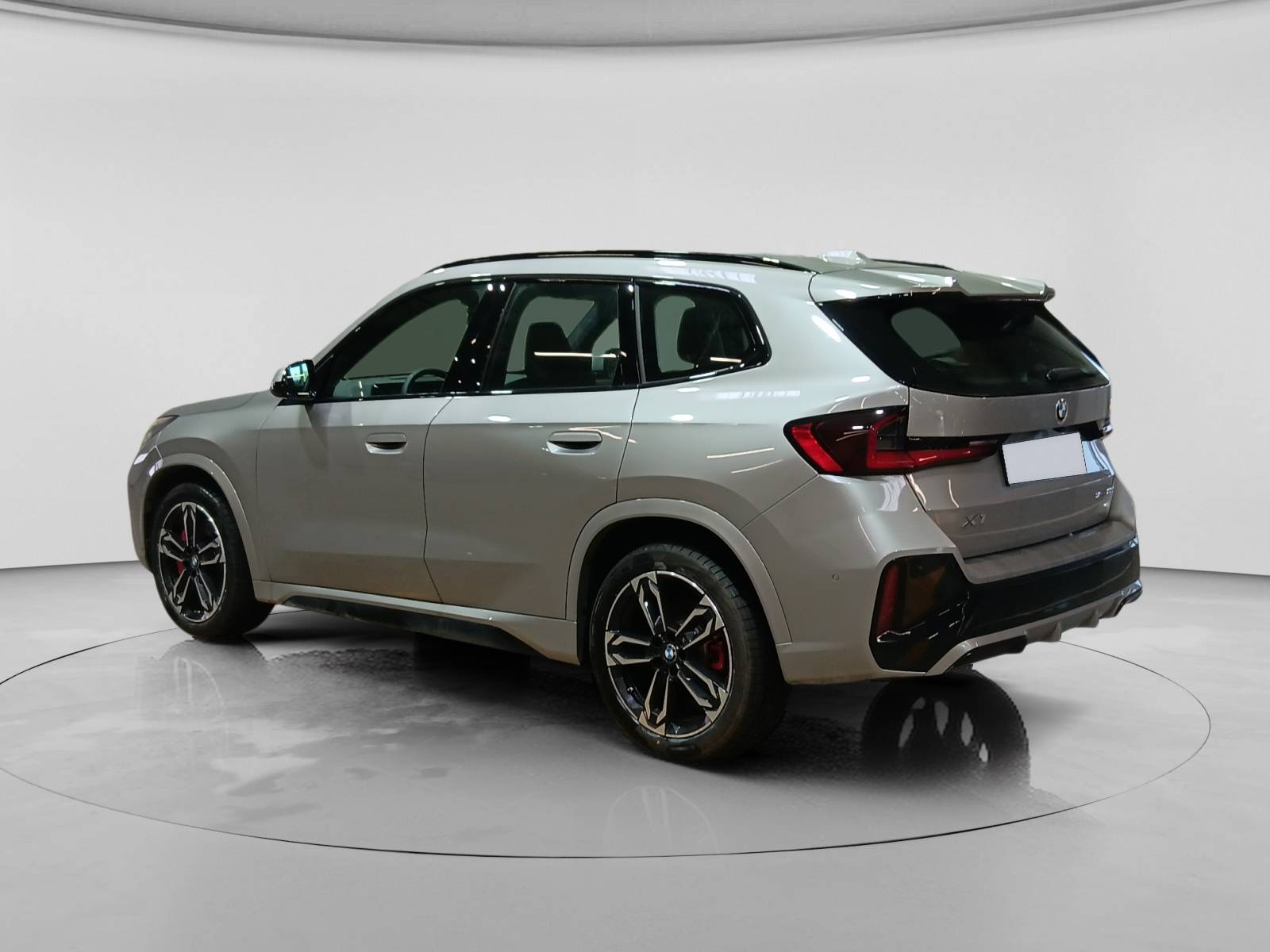 BMW X1 sDrive M Sport Mild-Hybrid M Sport — zdjęcie 3