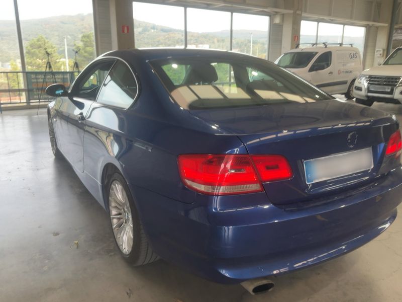 BMW 3er 320i — zdjęcie 3