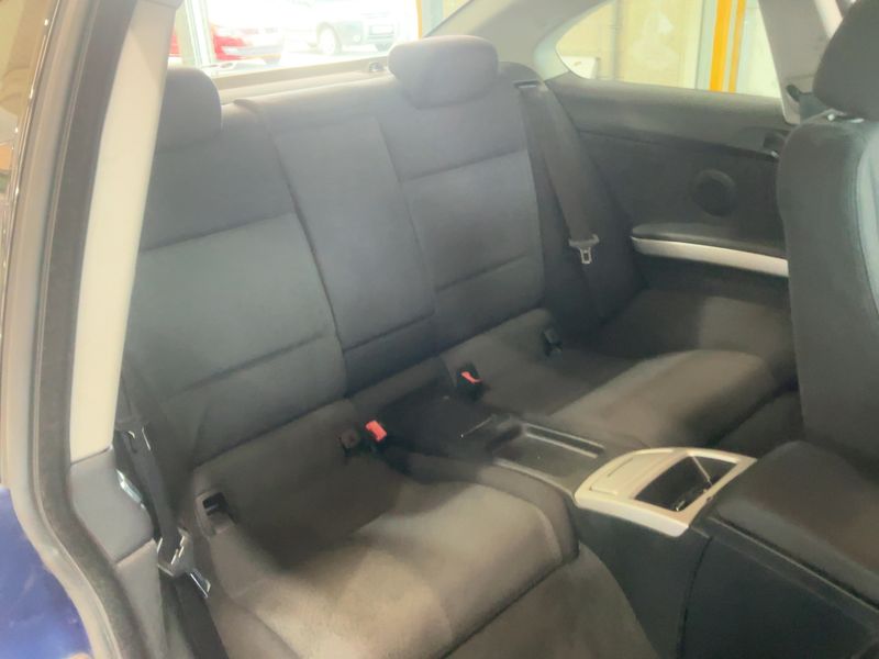 BMW 3er 320i — zdjęcie 14