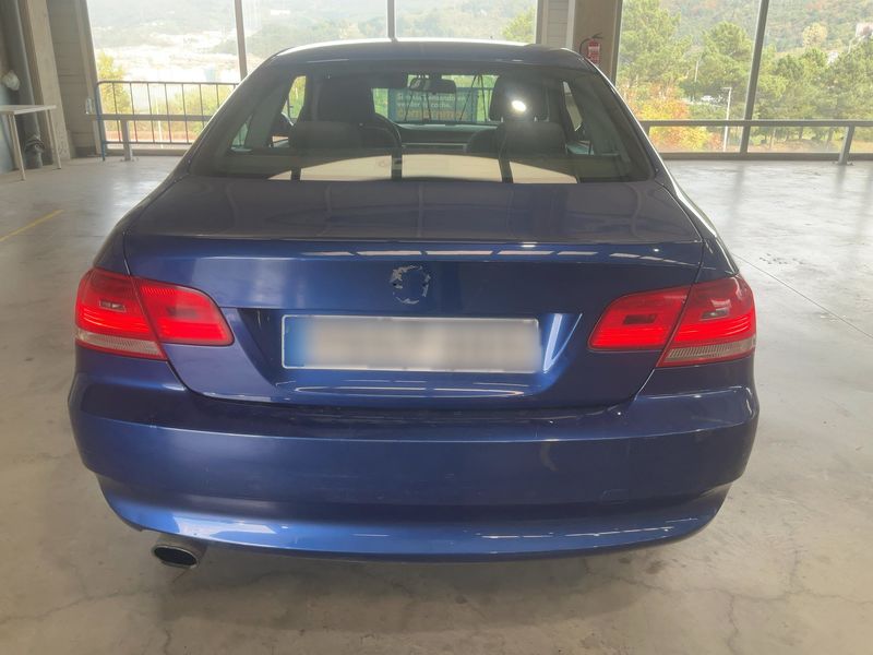 BMW 3er 320i — zdjęcie 5