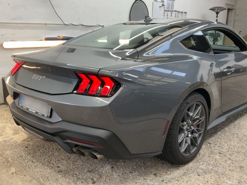Ford Mustang 5.0 Ti-VCT V8 GT Fastback — zdjęcie 6