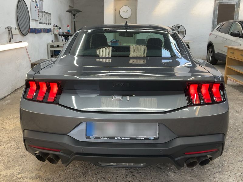 Ford Mustang 5.0 Ti-VCT V8 GT Fastback — zdjęcie 5
