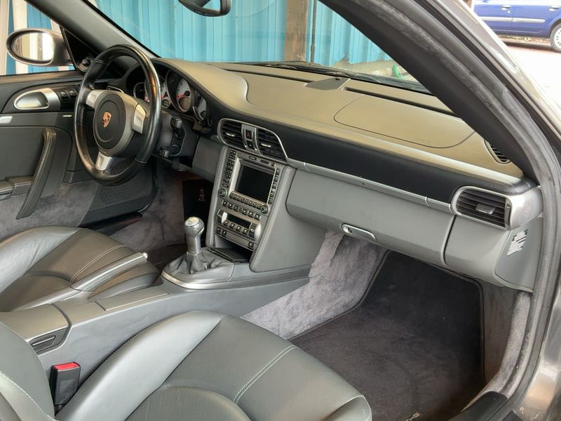 Porsche 911 997 Carrera S — zdjęcie 12
