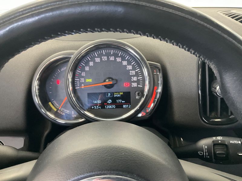 MINI Countryman Cooper S E Hybrid ALL4 — zdjęcie 13