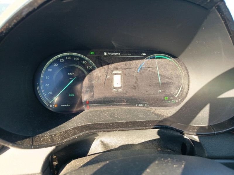 Kia cee'd 1.6 Plug-in Hybrid eTech — zdjęcie 6